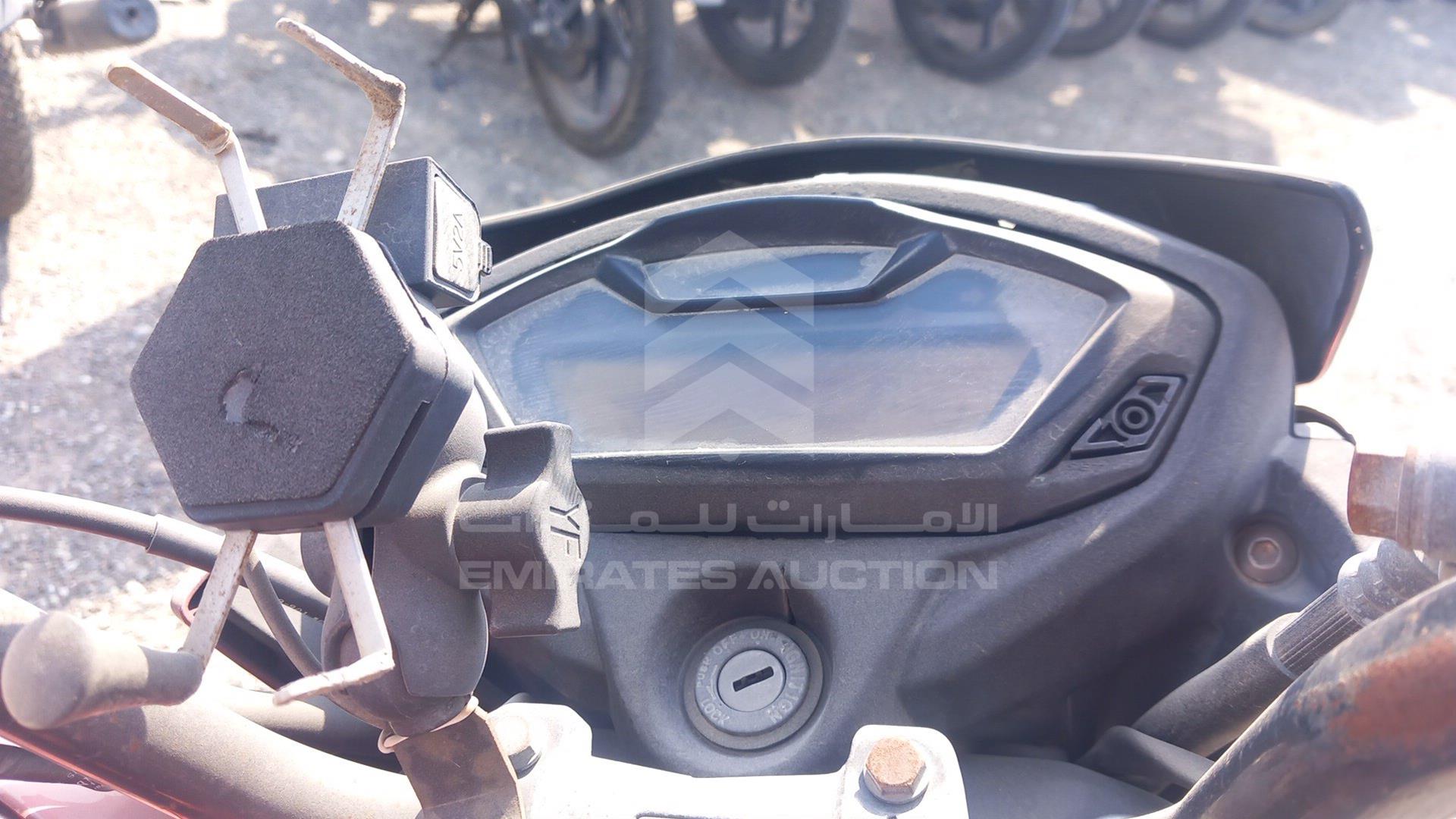 2016 HONDA UNICORN VIN: ME4KC2032G8000619