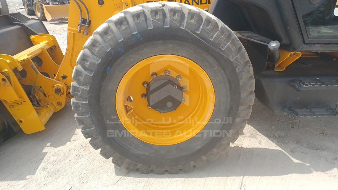 جي سي بي 540-70 2023 — الإطار الأمامي الأيسر — صورة 35