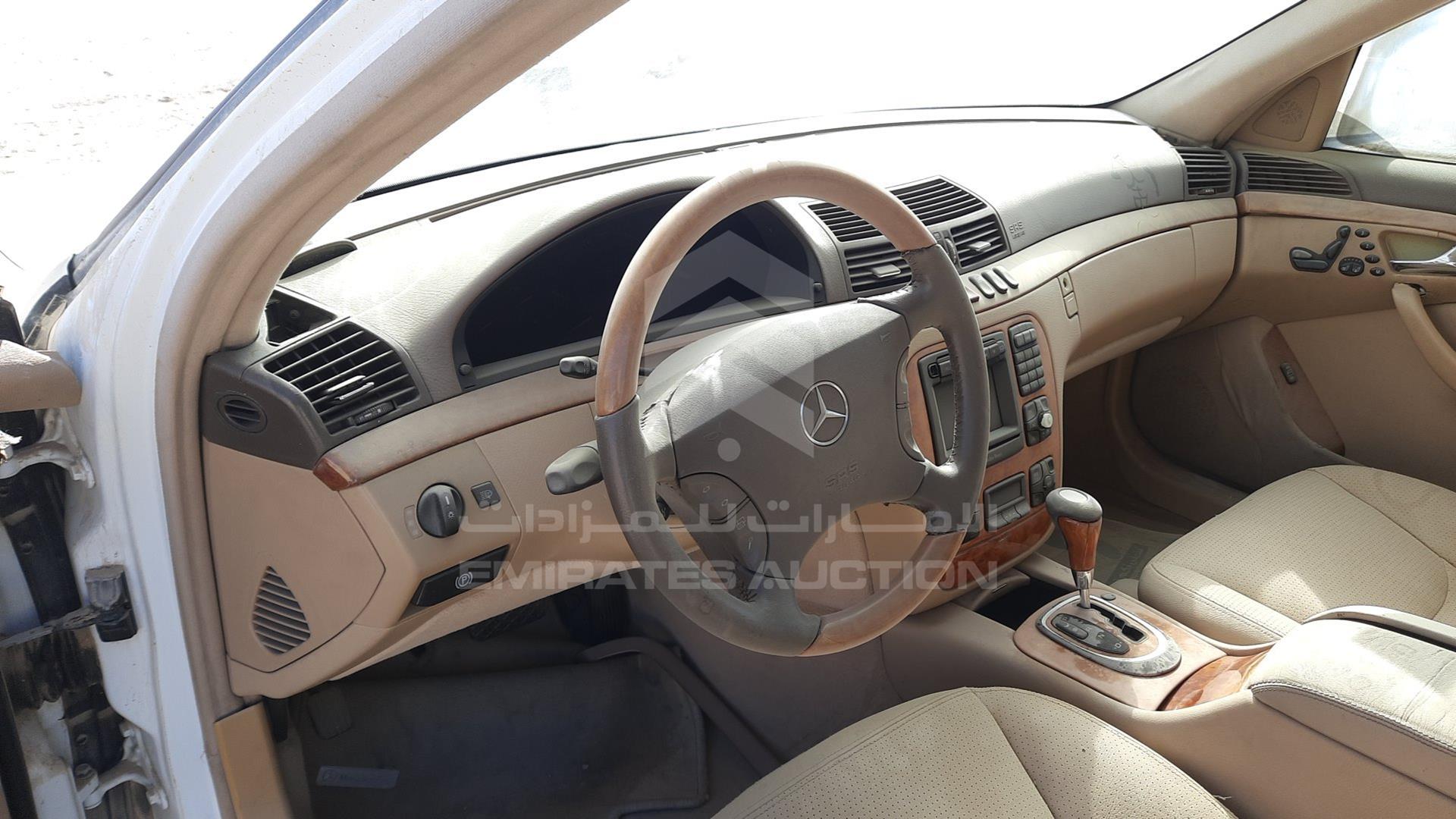0 MERCEDES --- VIN: WDB2201701A118436