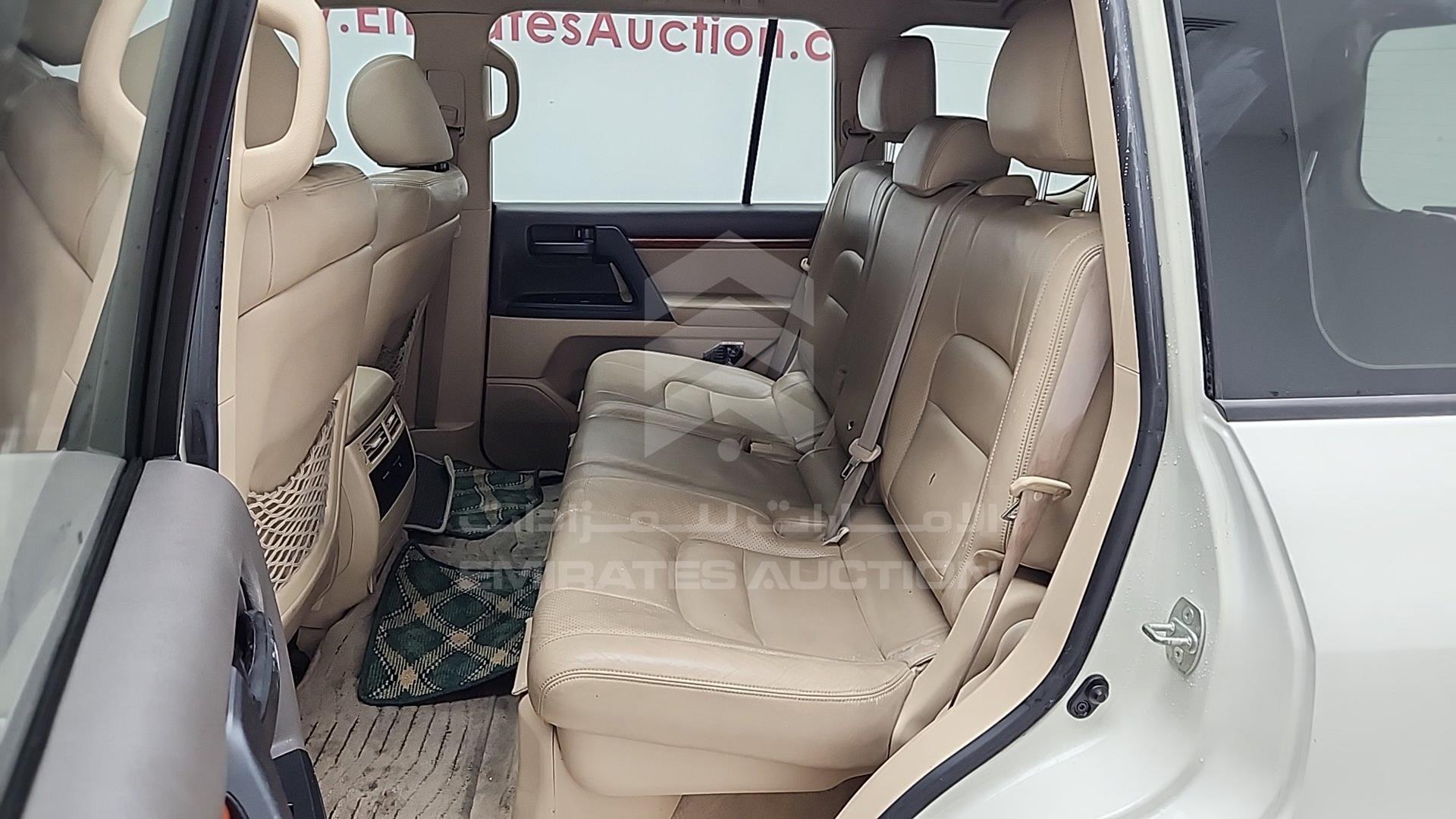 2014 TOYOTA LAND CRUISER VIN: JTMHX09J3E5044322