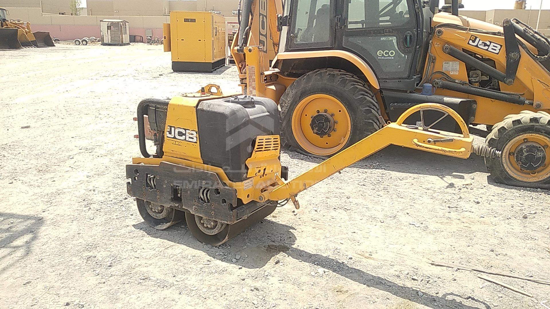0 JCB --- VIN: GATVD070J02703693