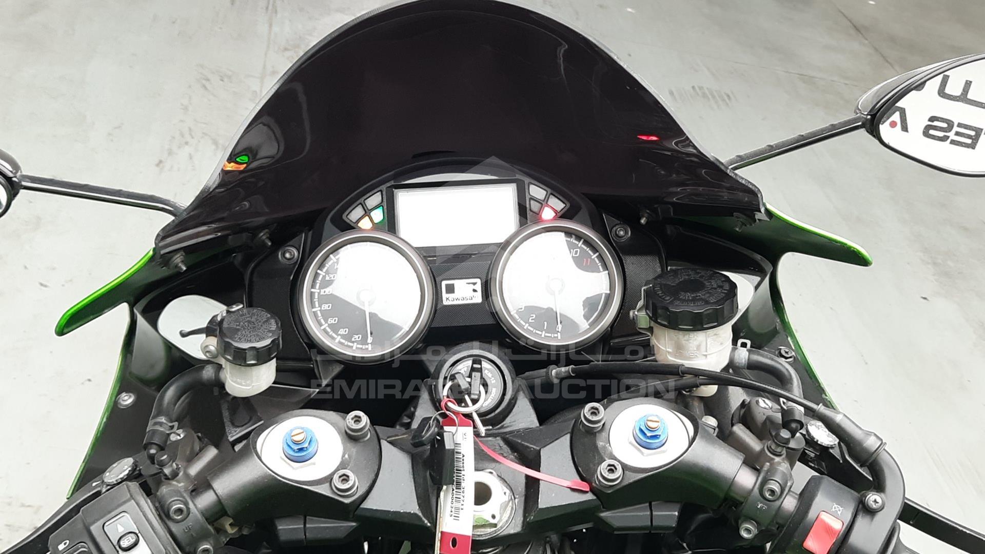 2012 KAWASAKI NINJA VIN: JKBZXNE19CA000245
