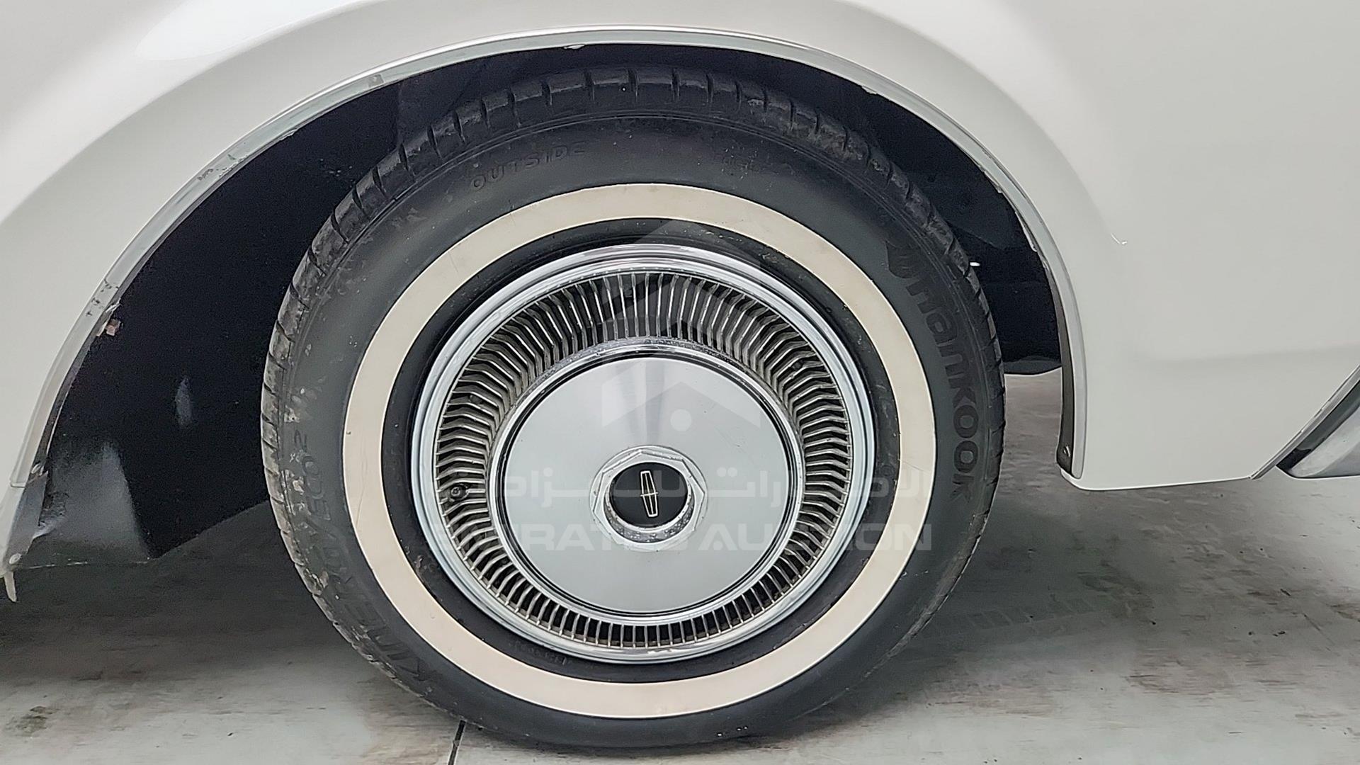 1971 LINCOLN CONTINENTAL VIN: 1Y89A818105