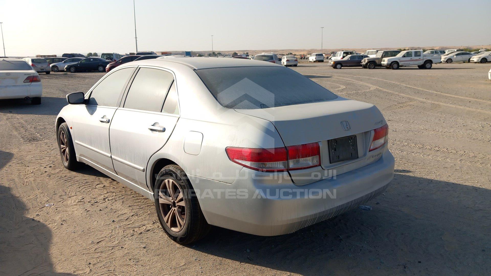 2004 HONDA ACCORD VIN: JHMCM56554C413780