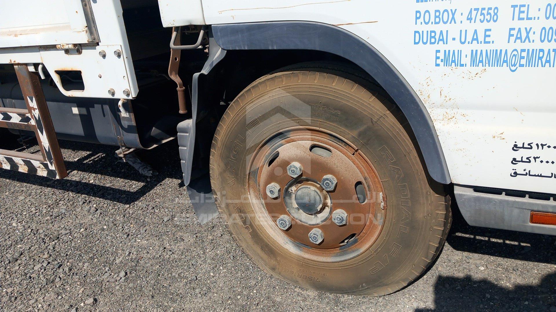 2011 MITSUBISHI CANTER VIN: JL7BCE1J3BK015073