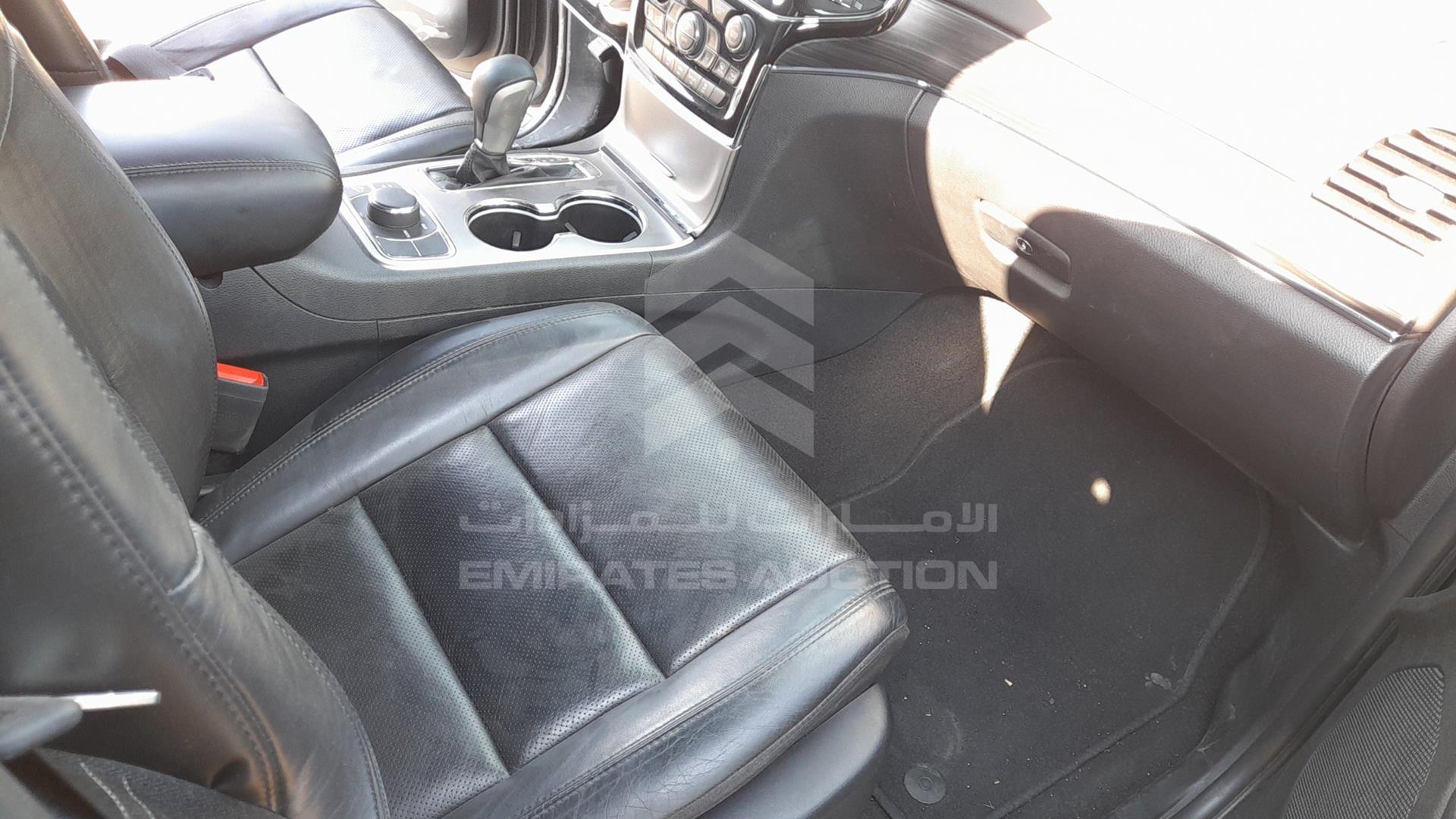 2019 JEEP GRAND CHEROKEE VIN: 1C4RJFBG6KC766852