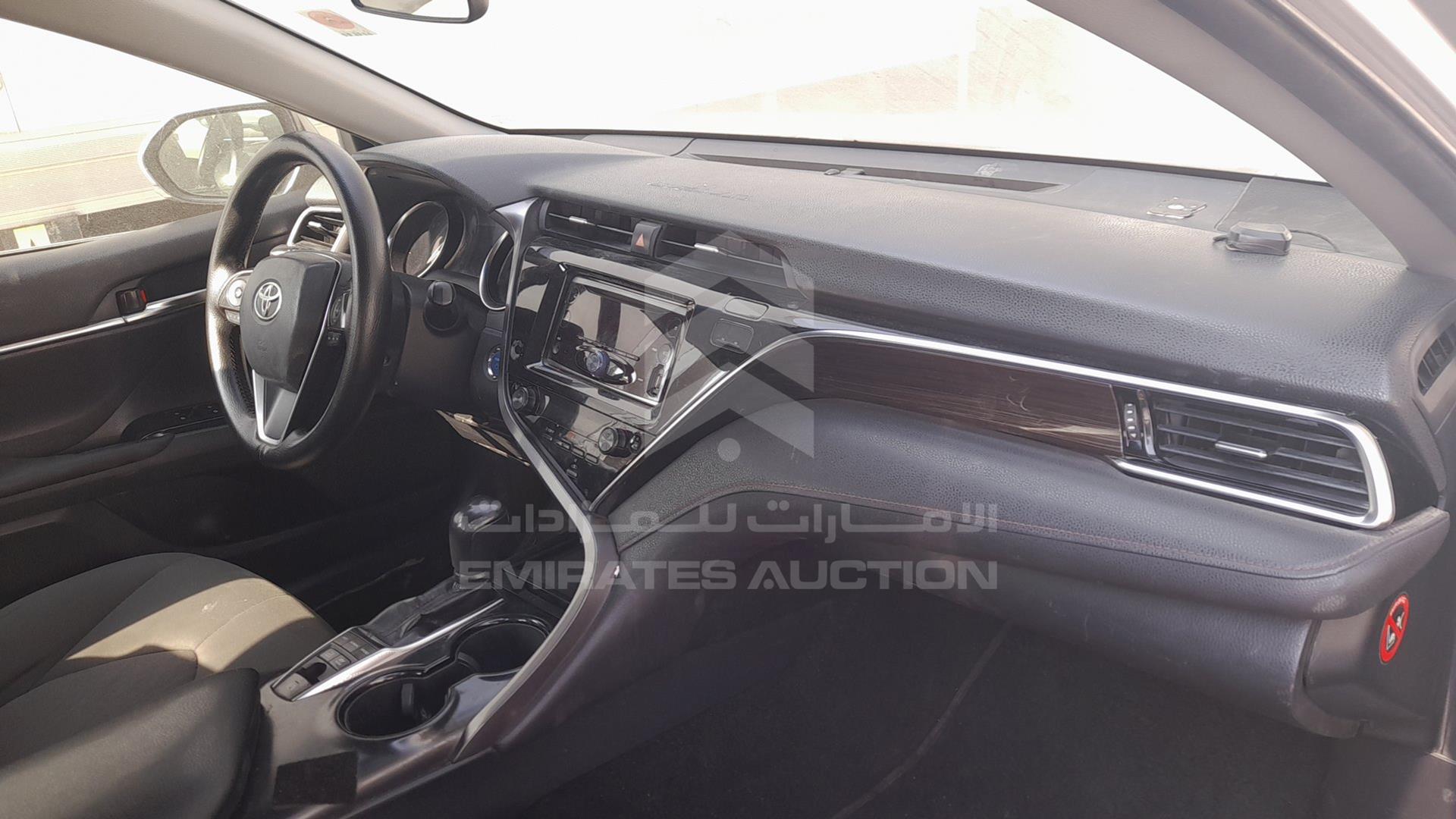 2018 TOYOTA CAMRY VIN: JTNB29HK9J3009823