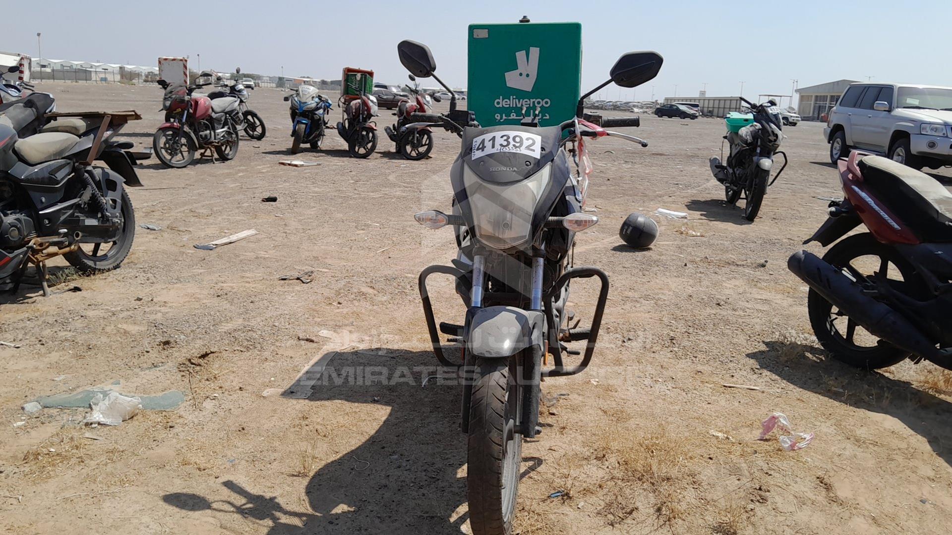 2019 HONDA UNICORN VIN: ME4KC20C8K8000438