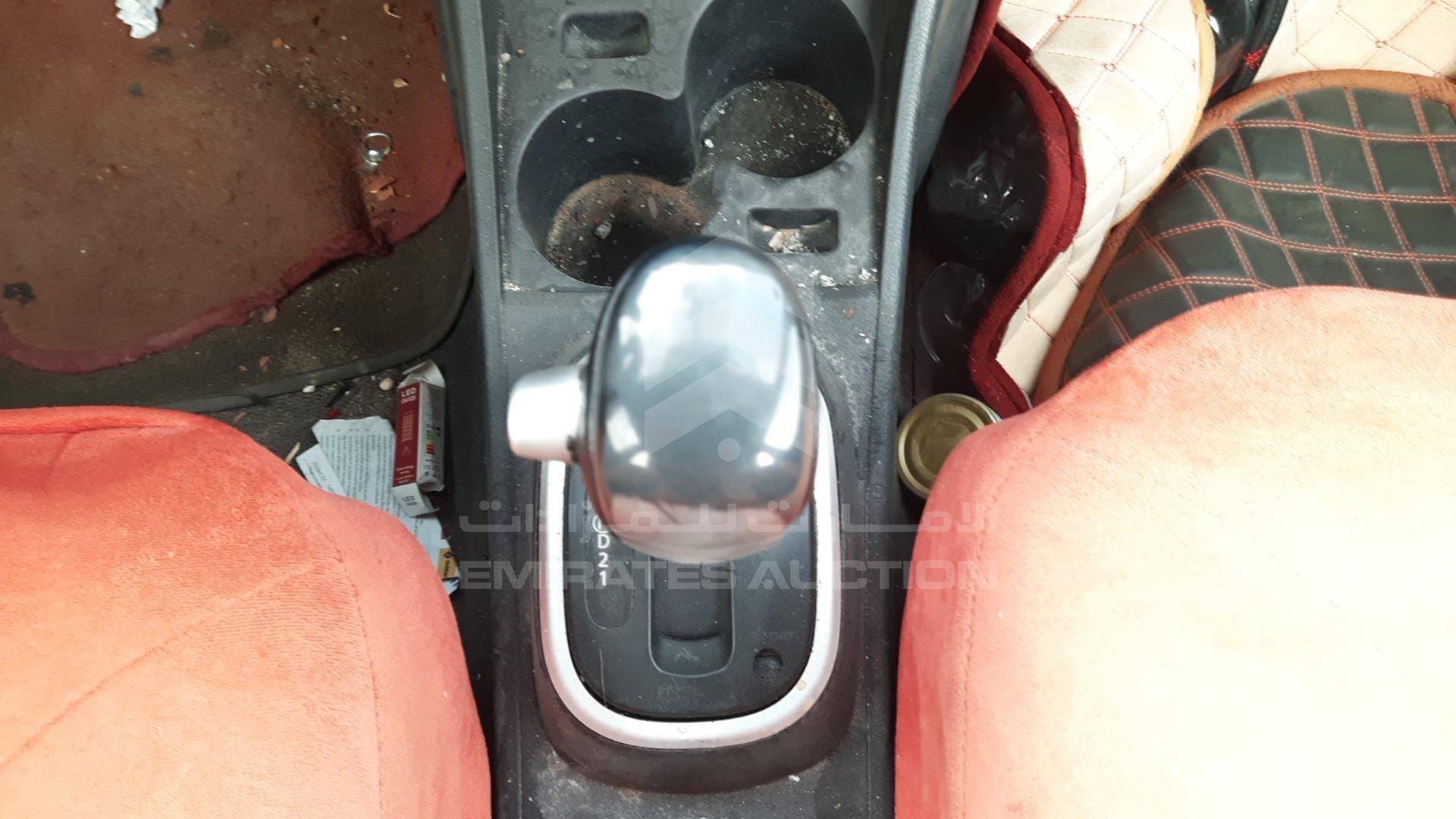 2008 NISSAN VERSA VIN: 3N1BC11E88L451310