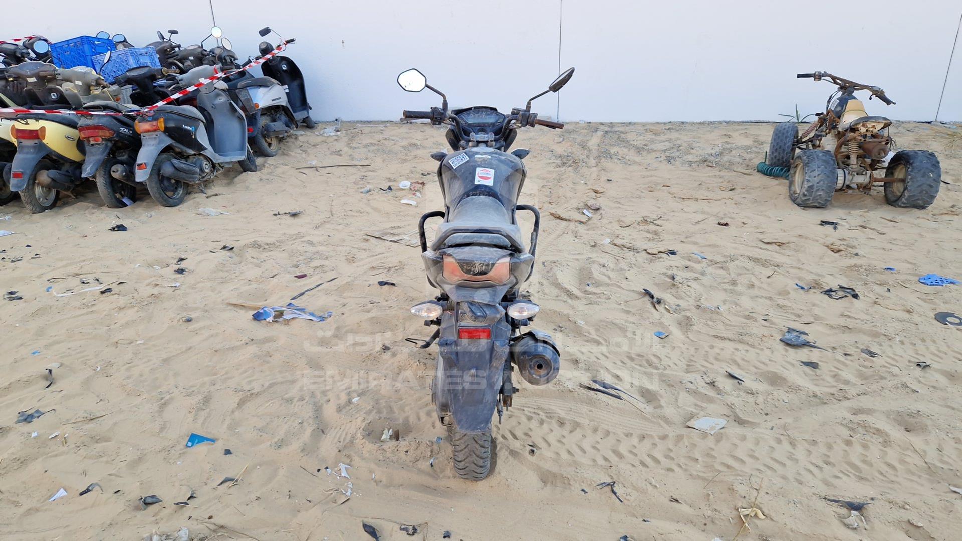 0 HONDA UNICORN VIN: ME4KC2039G8002674