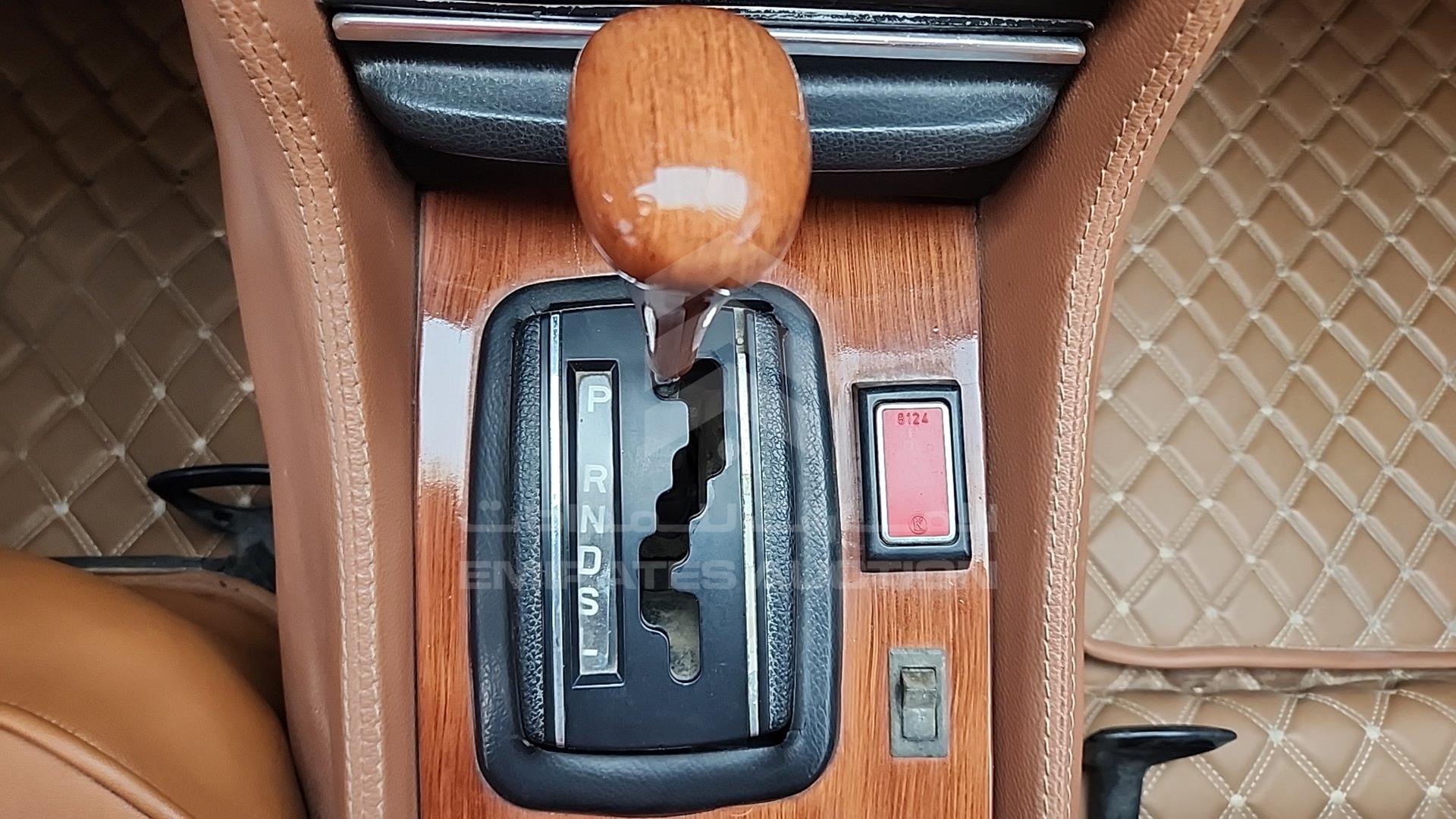 1977 MERCEDES SL 450 VIN: 10704412038946