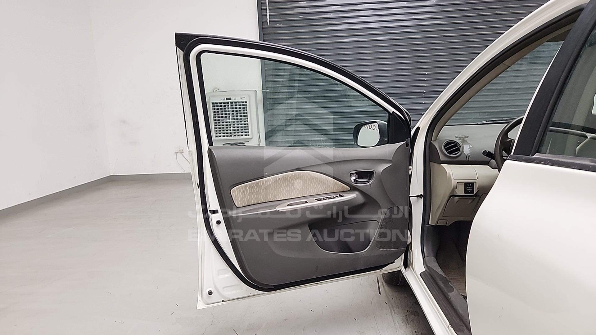 2009 TOYOTA YARIS VIN: JTDBW923X91168304