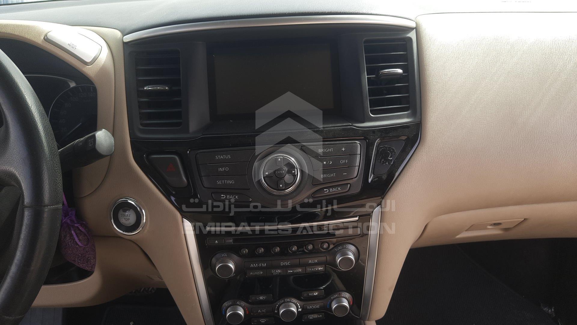 2016 NISSAN PATHFINDER VIN: 5N1AR2M5XGC621245