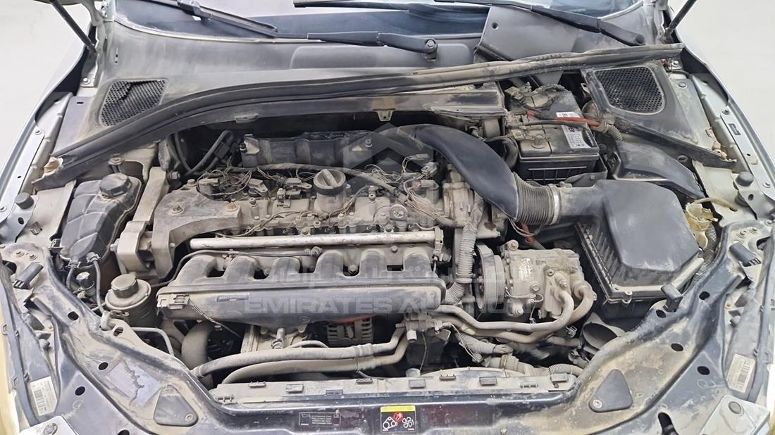 2011 Volvo XC 60 — Engine Bay — Photo 33