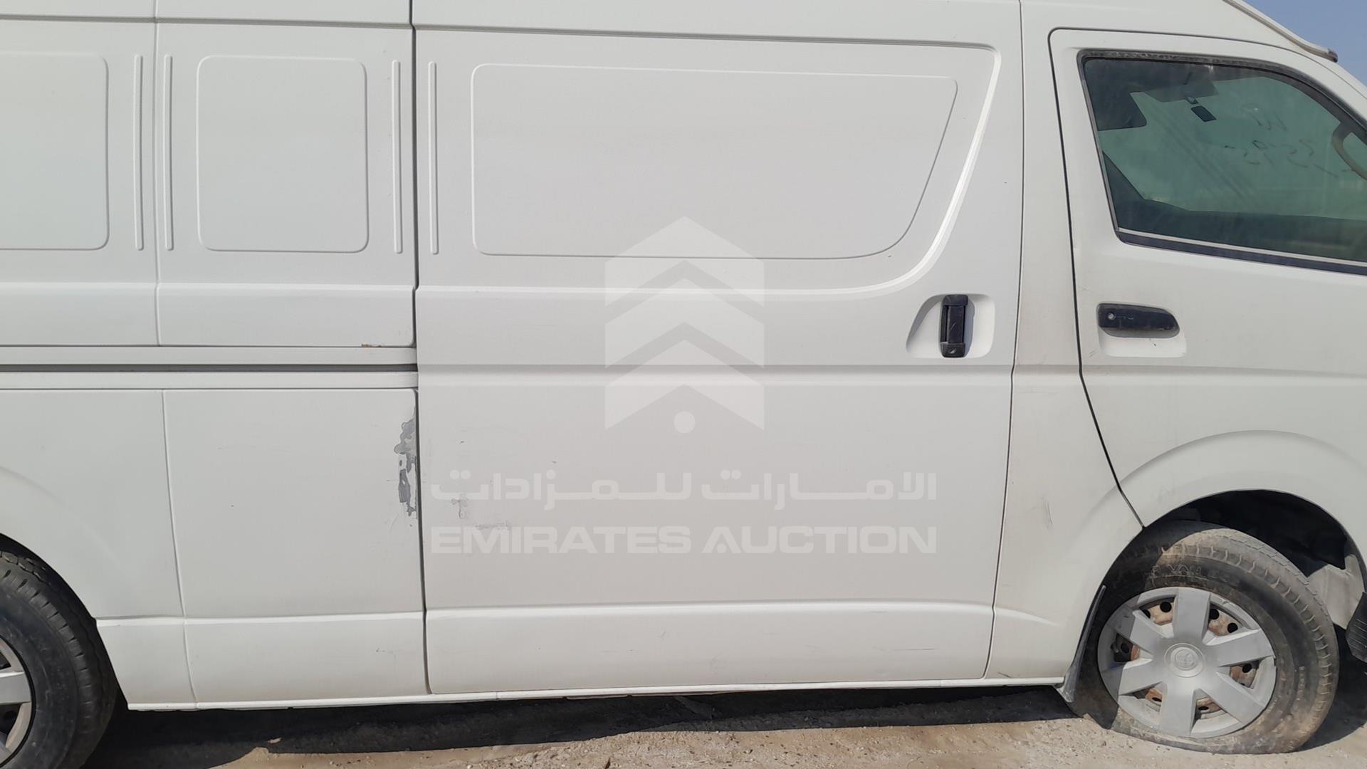 2014 TOYOTA HIACE VIN: JTFPX22P1E0053305