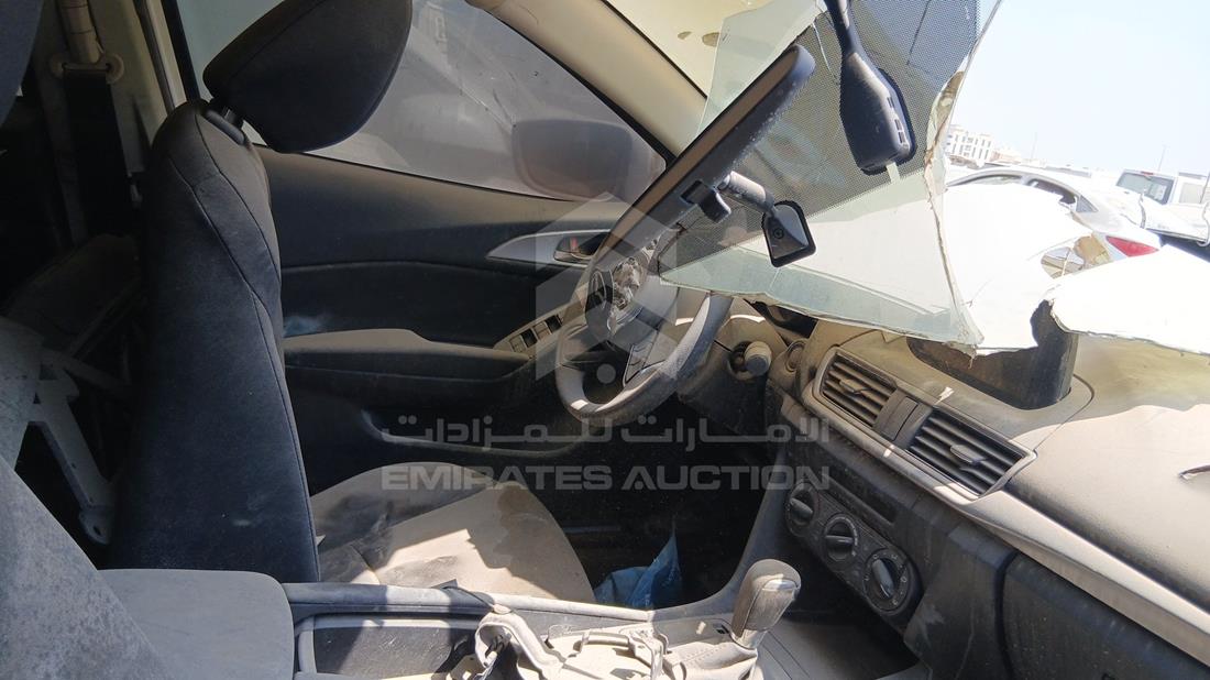2017 Mazda 3 - Scrap without document — Front Right Passenger Seat View — Photo 21