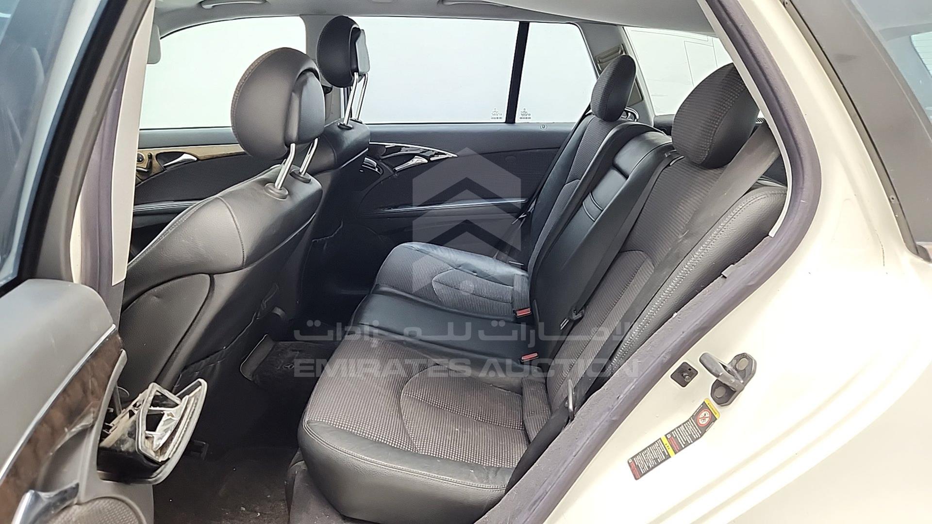 2004 MERCEDES E 320 VIN: WDB2112821X108945