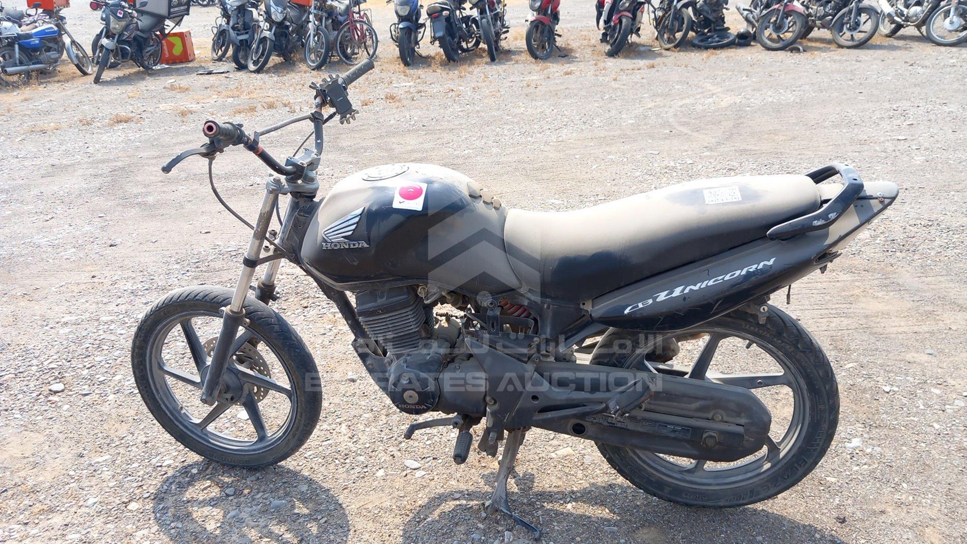 2014 HONDA UNICORN VIN: ME4KC09CME8857000