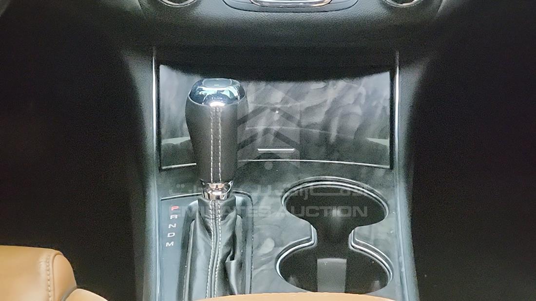 2015 Chevrolet Impala — Gear View — Photo 17