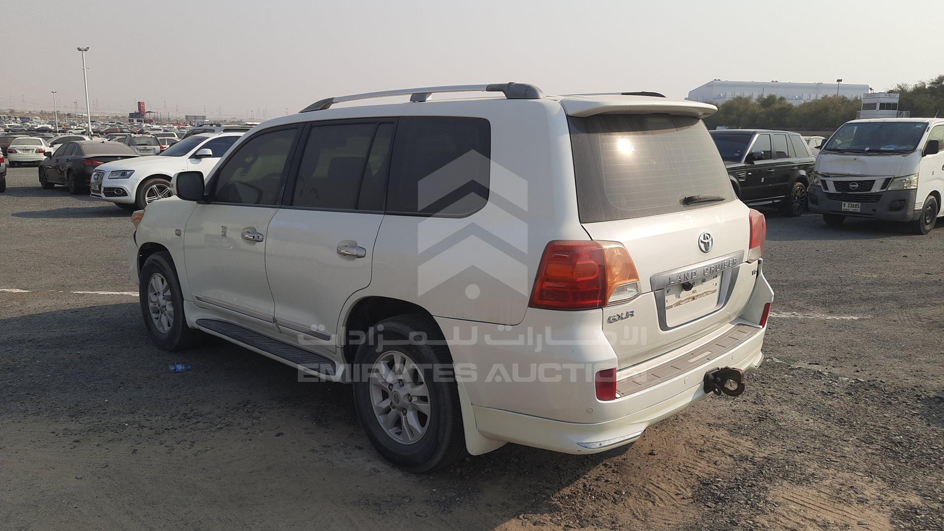 2011 TOYOTA LAND CRUISER VIN: JTMHU09J5B4036555