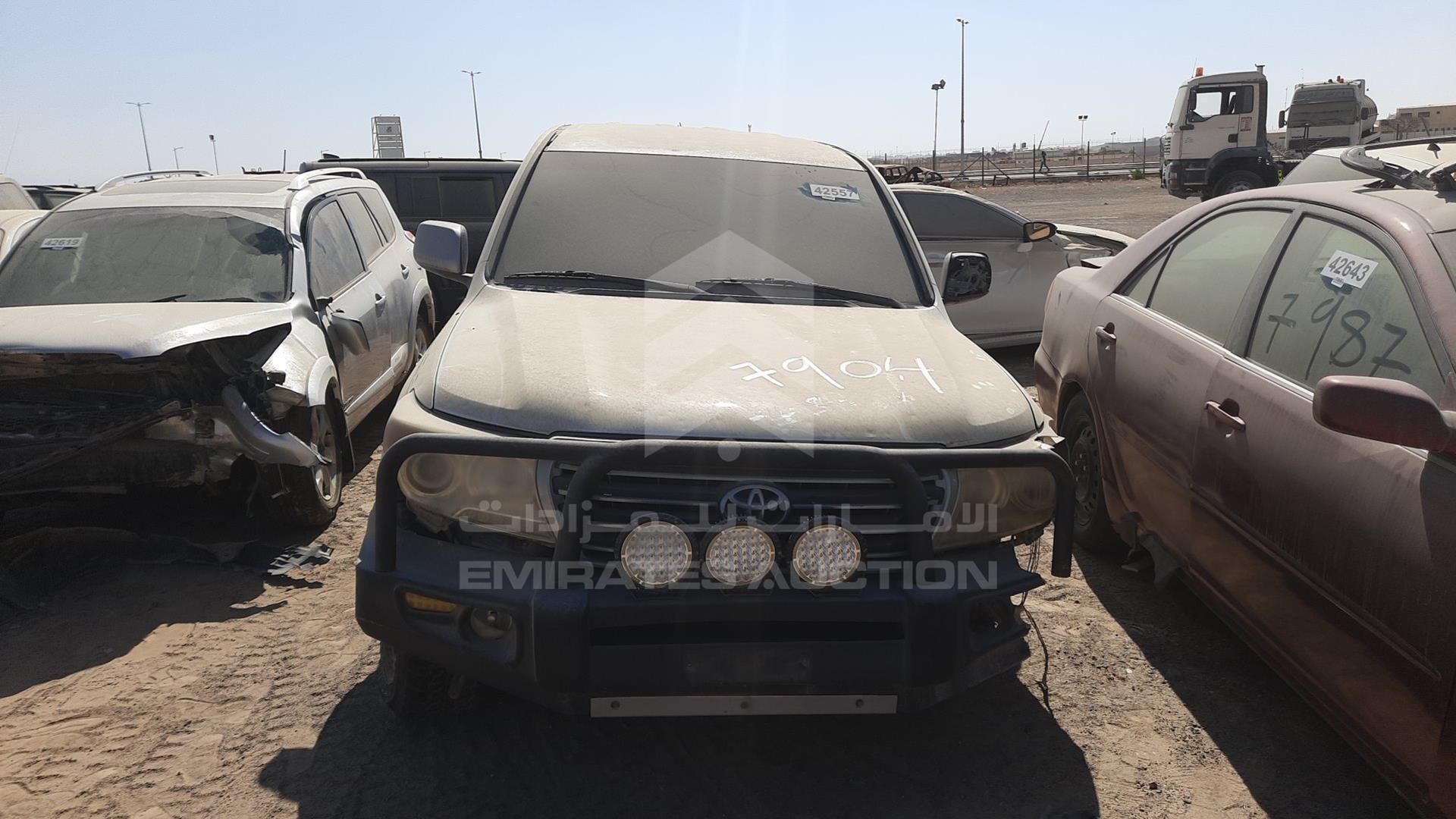 2008 TOYOTA LAND CRUISER VIN: JTMHT05J984014687