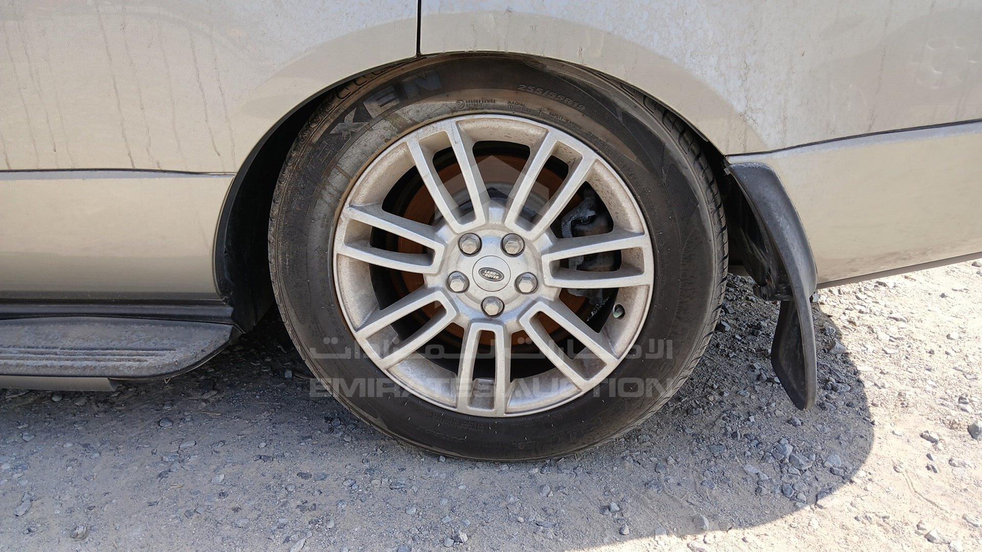 2010 RANGE ROVER HSE VIN: SALLMAMD4AA330788