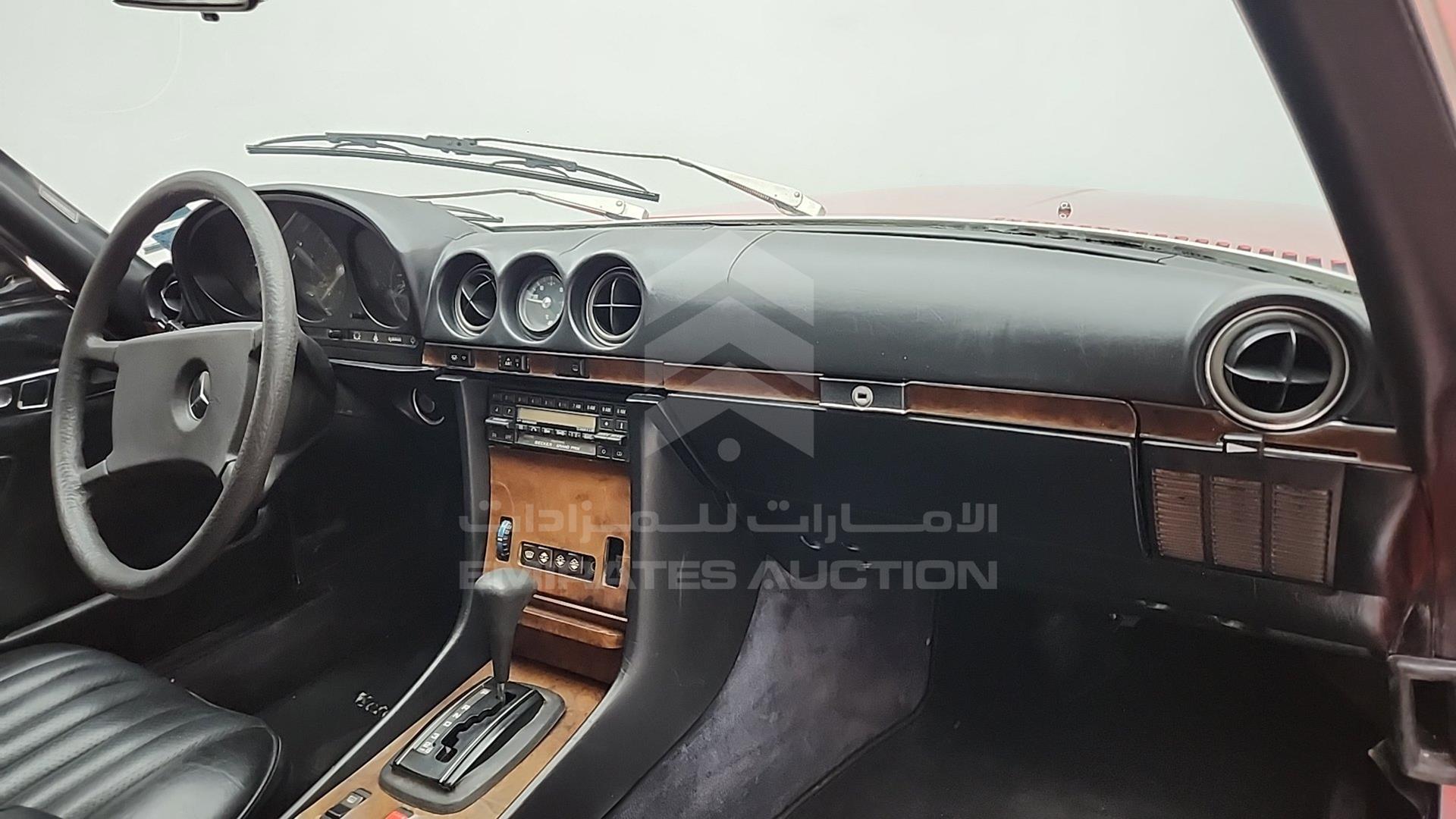 1984 MERCEDES SL 380 VIN: WDB1070451A002095