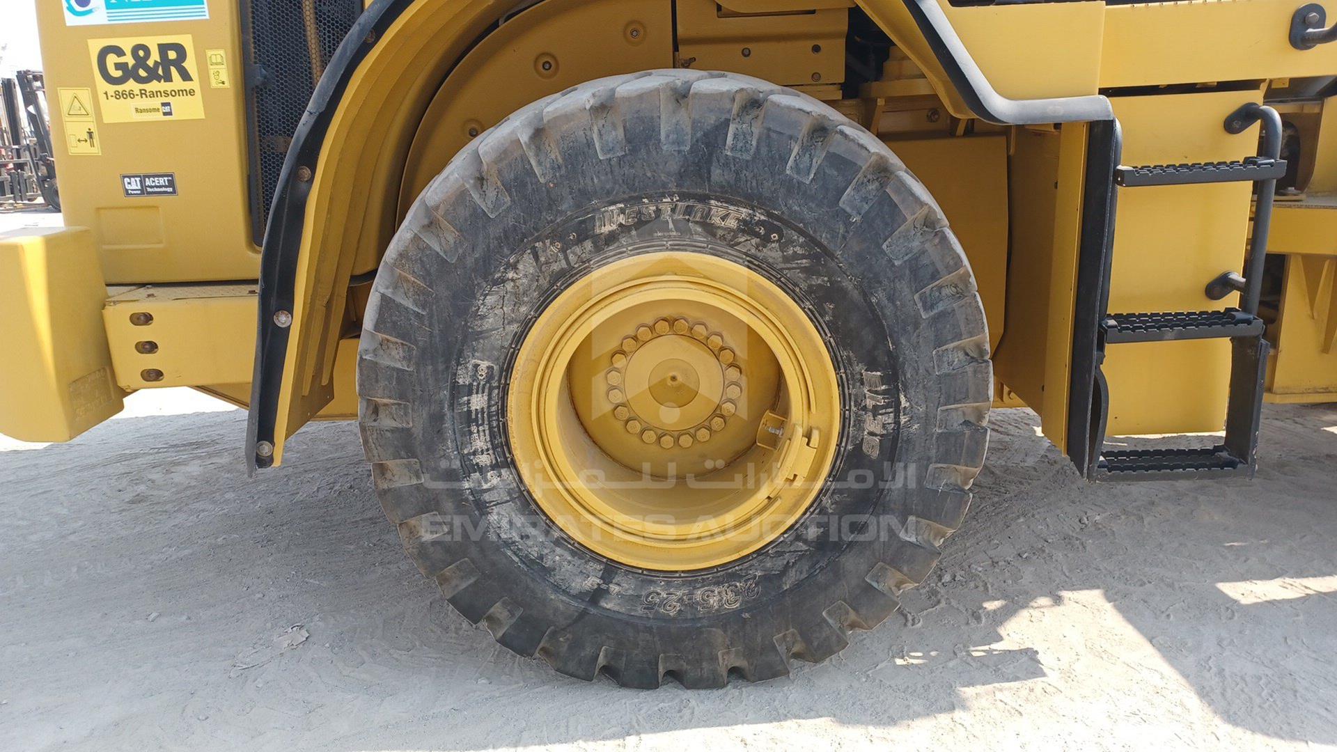 2007 CATERPILLAR --- VIN: CAT0950HHN1A00988
