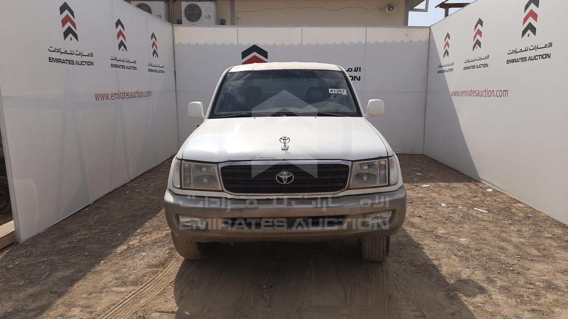 2002 TOYOTA LAND CRUISER VIN: JTEHT05J922027437