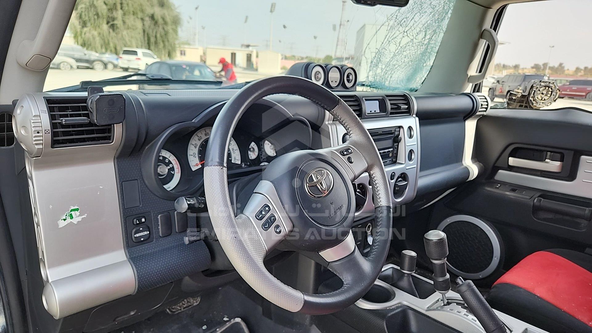 2012 TOYOTA FJ CRUISER VIN: JTEBU11F5CK125988