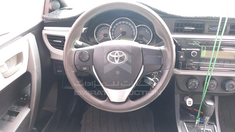 RKLBL9HE7F5236244 Auction: EmiratesAuction Lot: 408508 RKLBL9HE7F5236244 Toyota Corolla 2015 GREY Photo 15