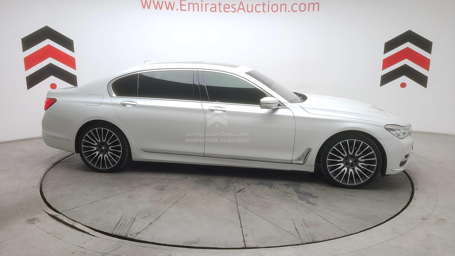 2016 BMW 740 IL VIN: WBA7E210XGG407235