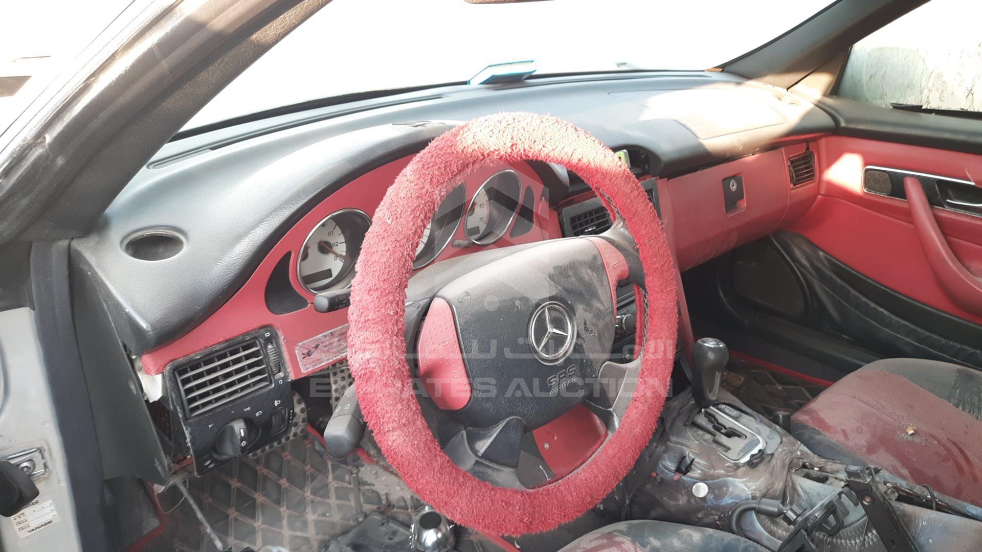 2000 MERCEDES SLK230 VIN: WDB1704471F164494