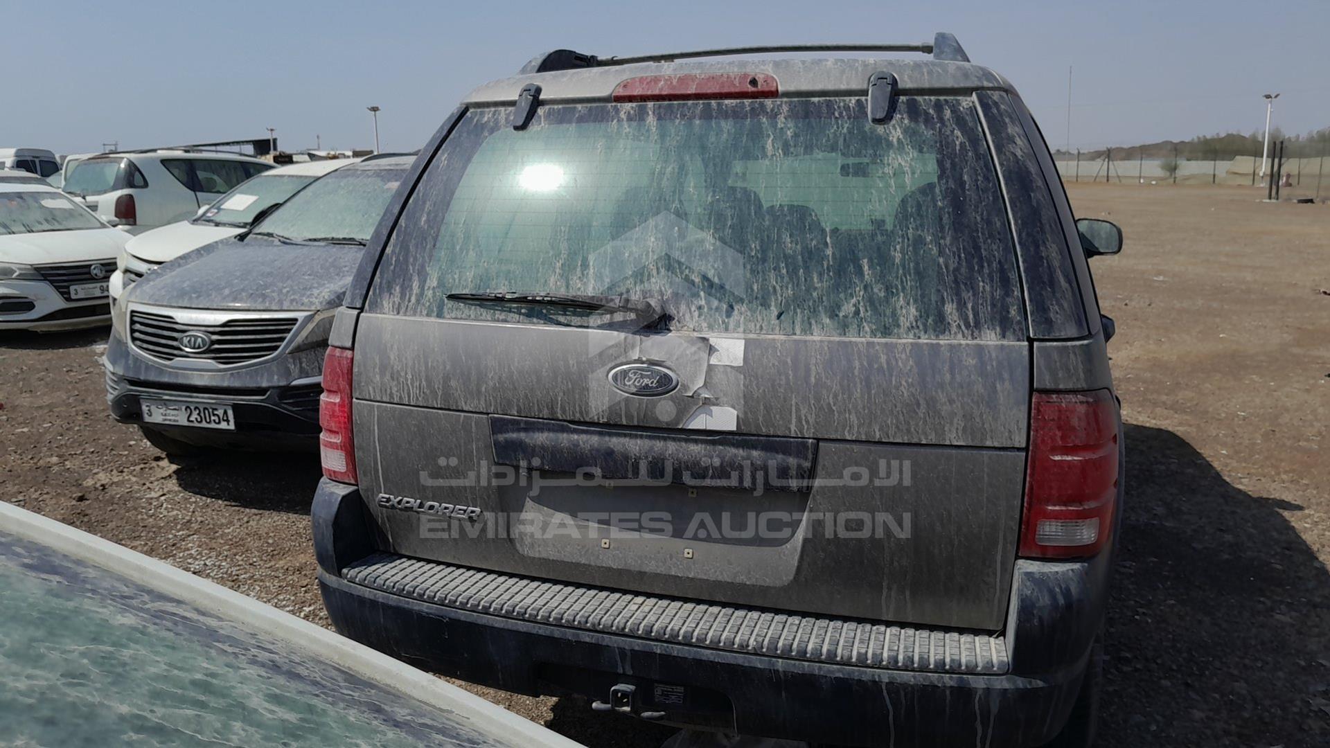 2005 FORD EXPLORER VIN: 1FMZU72E45ZA50606