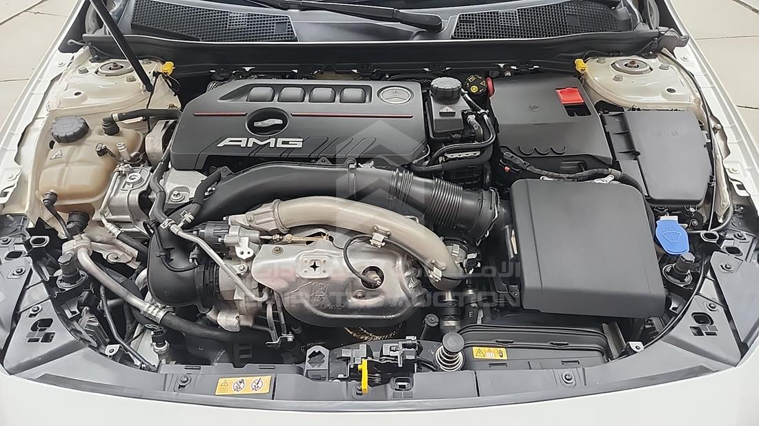 مرسيدس A 35 2020 — خليج المحرك — صورة 34