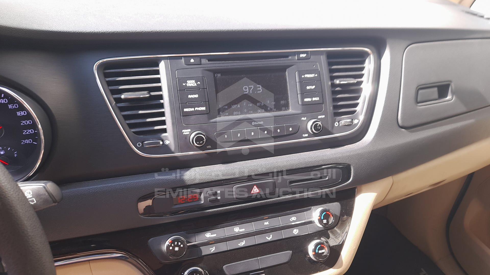 2020 KIA CARNIVAL VIN: KNAMB8126L6645485