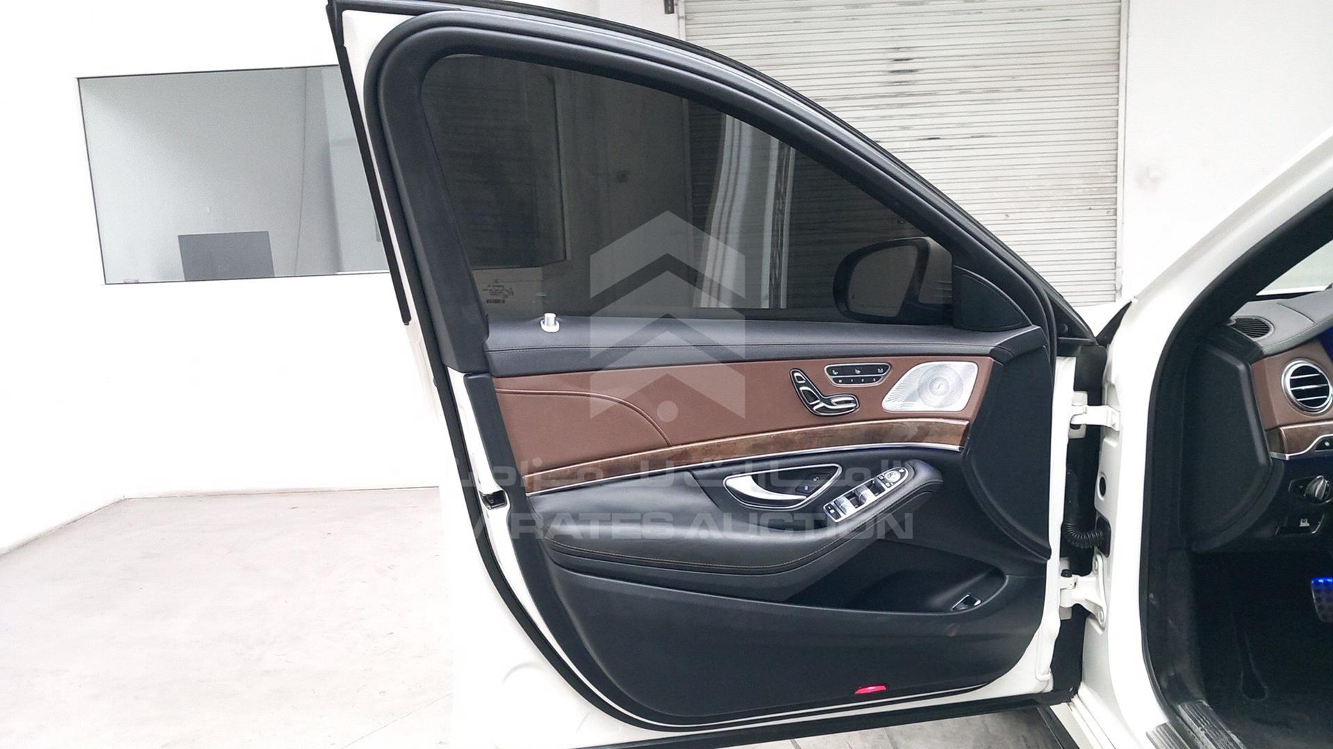 2015 MERCEDES S 500 VIN: WDDUG8CB7FA095707