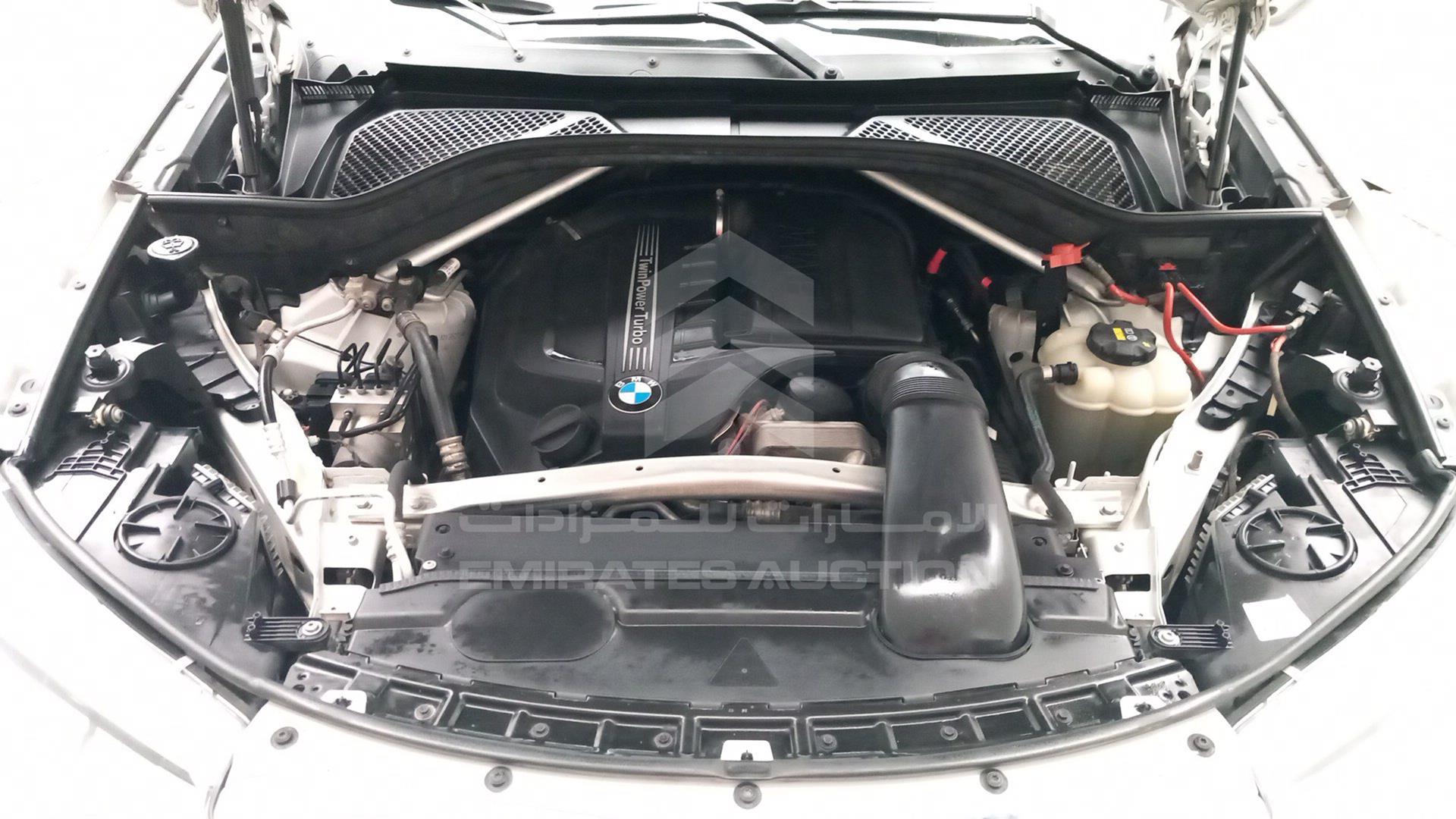 2018 BMW X6 VIN: WBAKU210XJ0Y35271