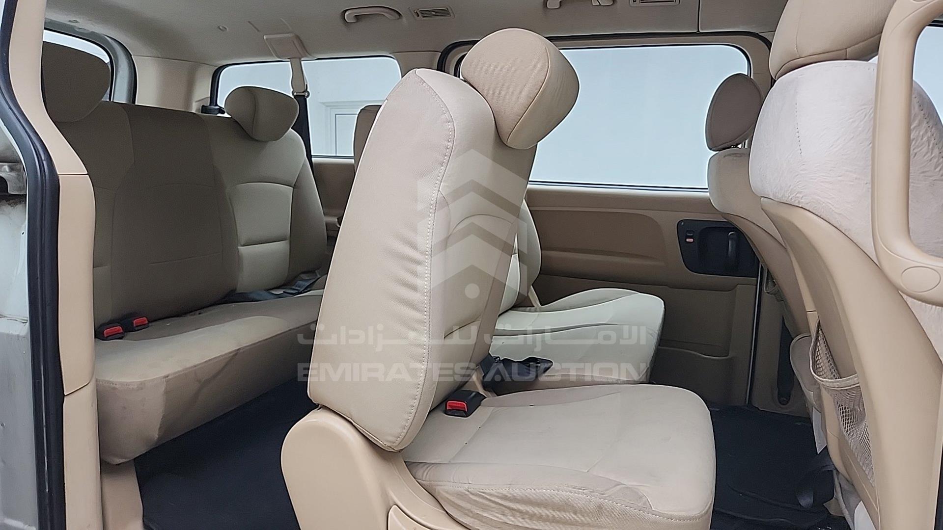2009 HYUNDAI H1 VIN: KMHWH81R29U108765