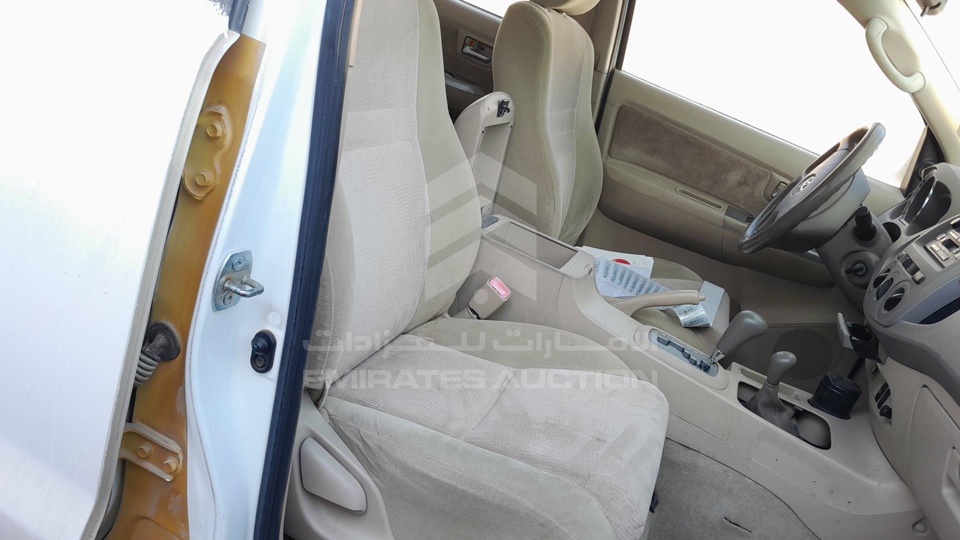 2006 TOYOTA FORTUNER VIN: MR1YU59G660005407