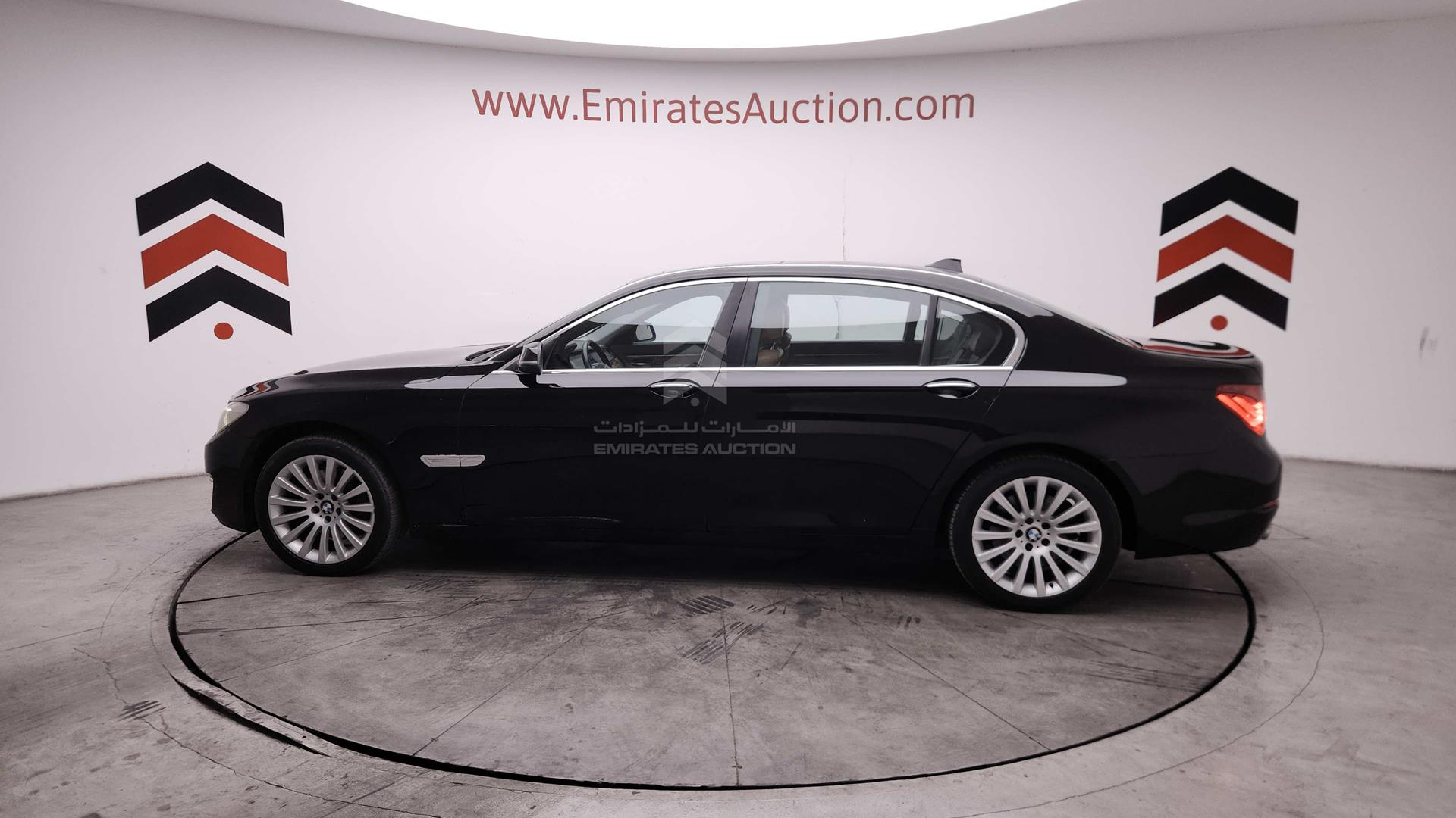 2014 BMW 730 VIN: WBAYE2104ED304802