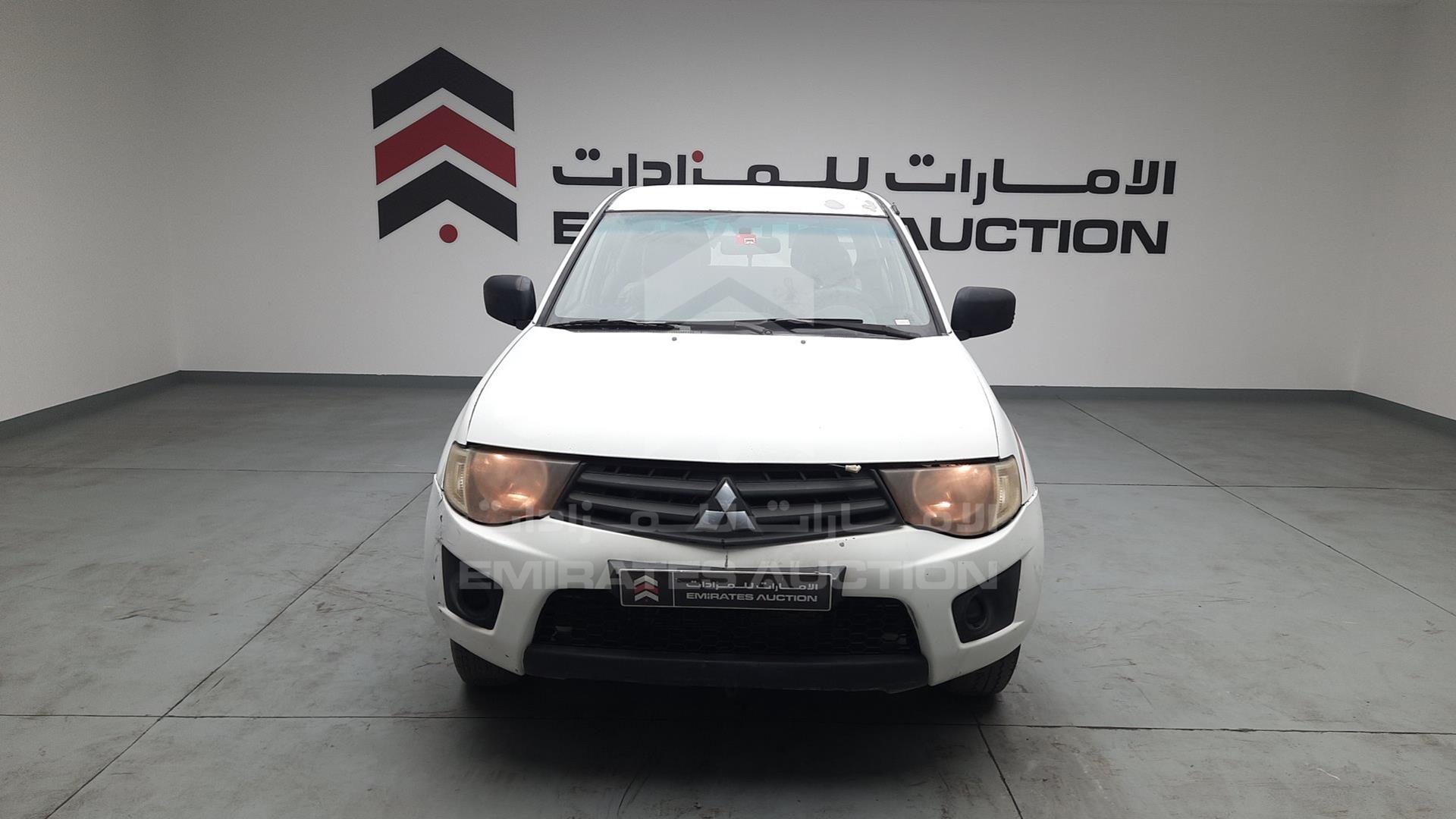 2015 MITSUBISHI L 200 VIN: MMBJNKA40FD017803
