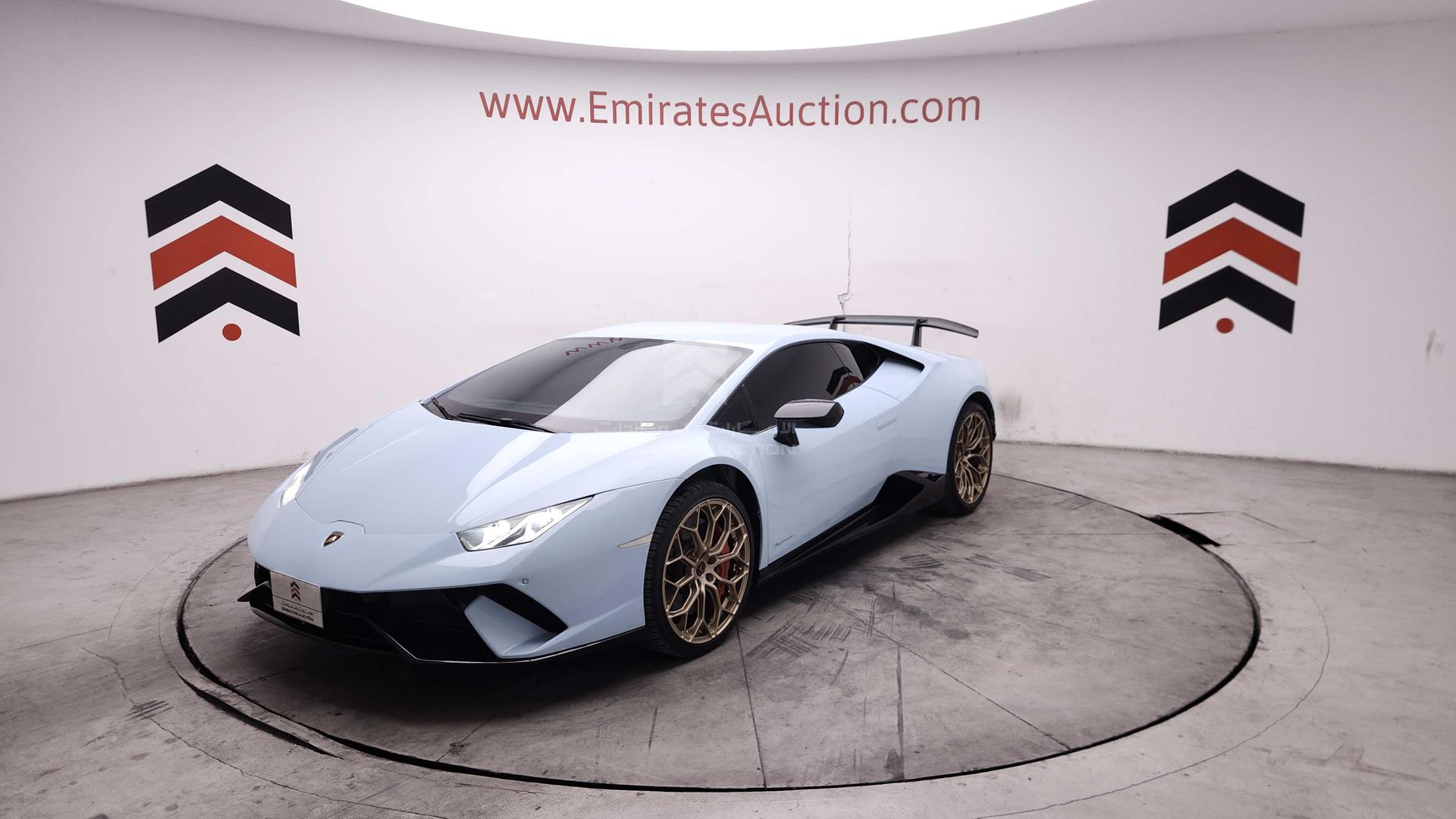 2018 LAMBORGHINI HURACAN VIN: ZHWED4ZF5JLA10123
