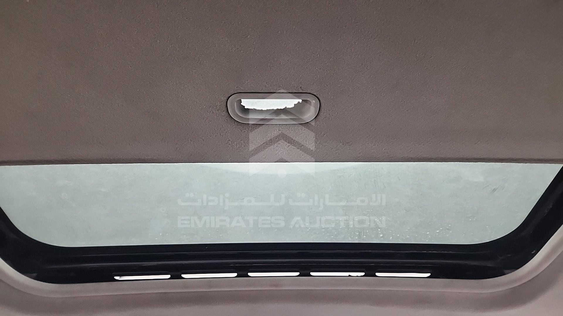2008 MITSUBISHI PAJERO VIN: JMYLRV93W8J720356