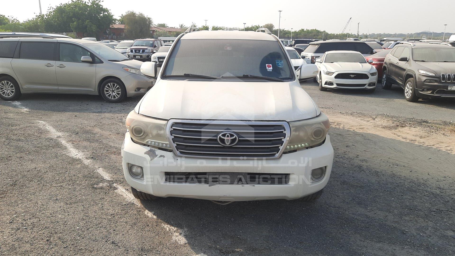 2011 TOYOTA LAND CRUISER VIN: JTMHU09J5B4036555