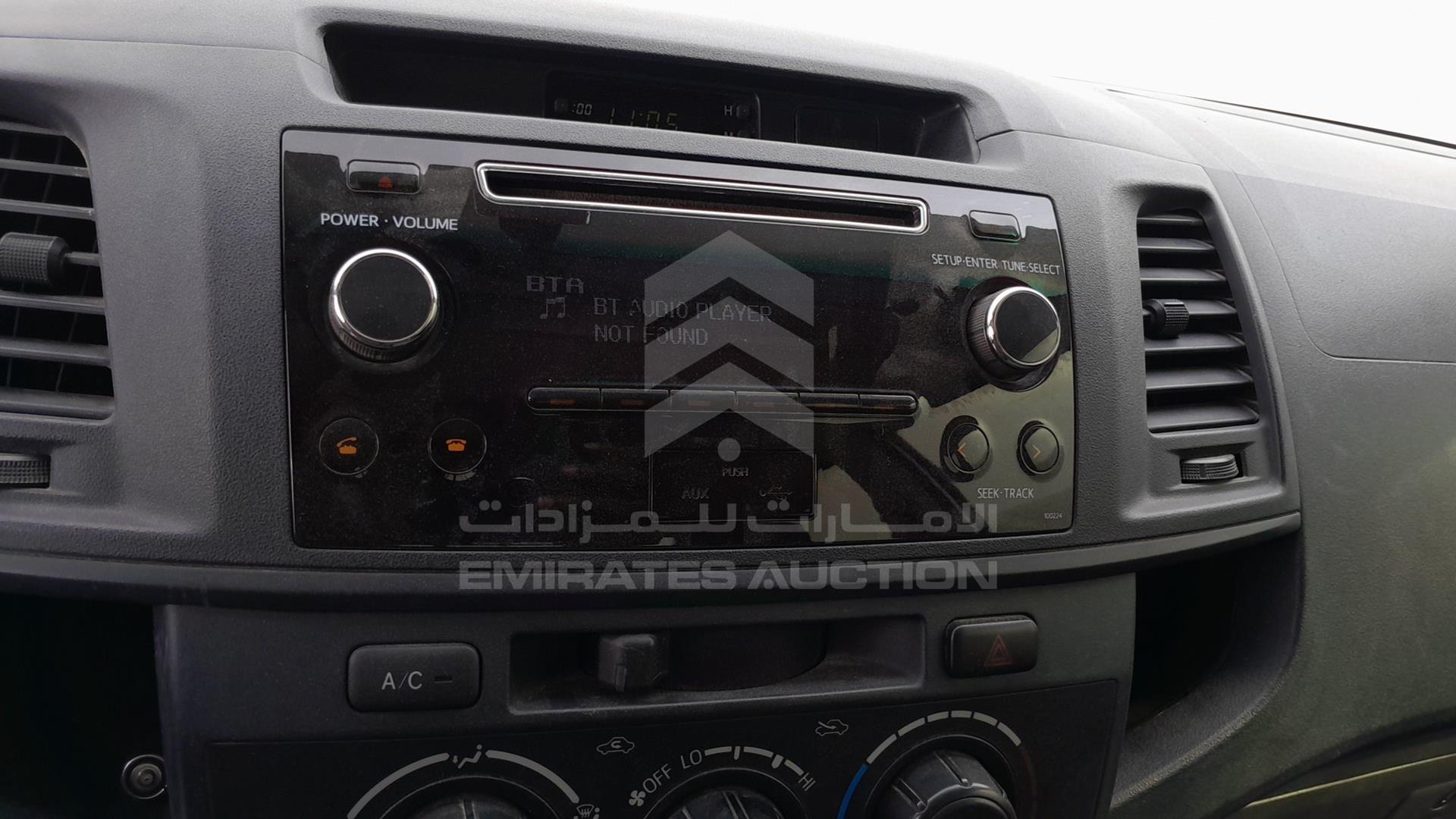 2014 TOYOTA HILUX VIN: MR0EX12G4E2347149