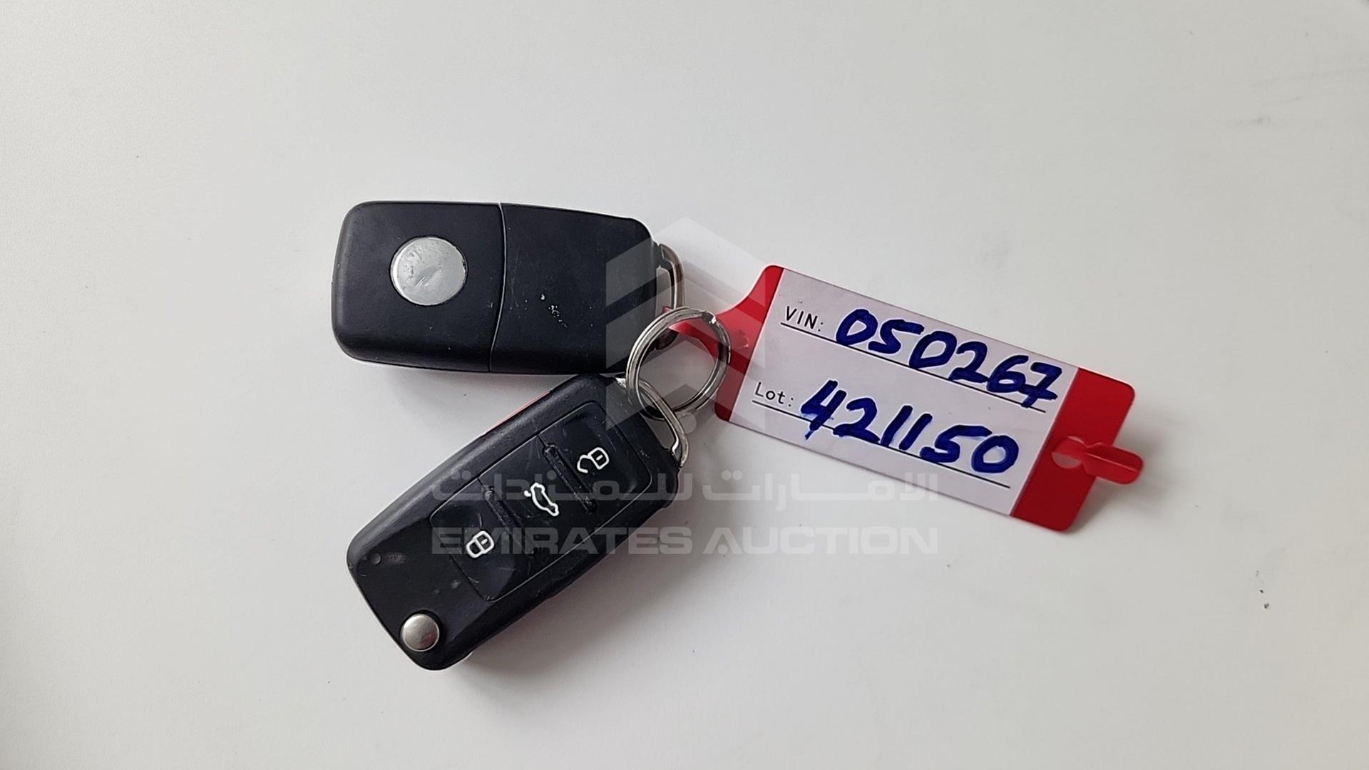 2008 VOLKSWAGEN TOUAREG VIN: WVGAL27L38D050267