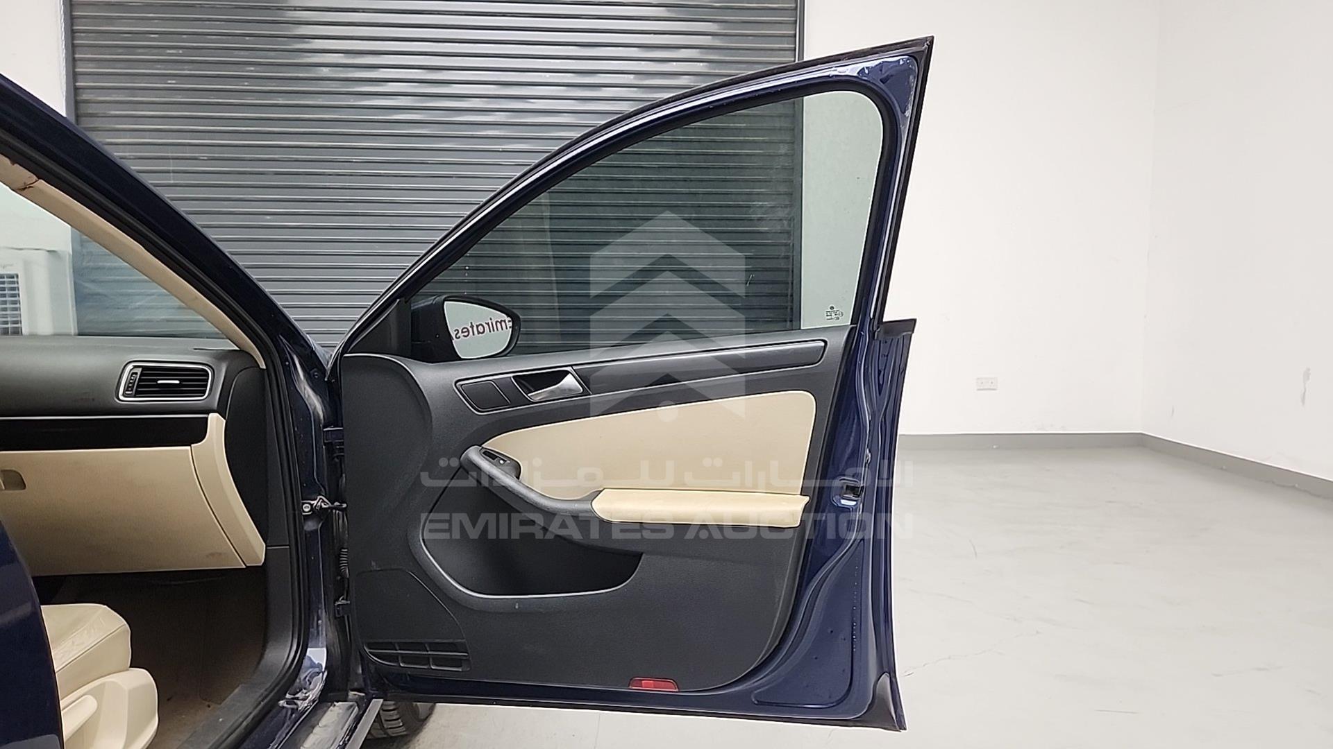 2012 VOLKSWAGEN JETTA VIN: WVWSV1161CM053550