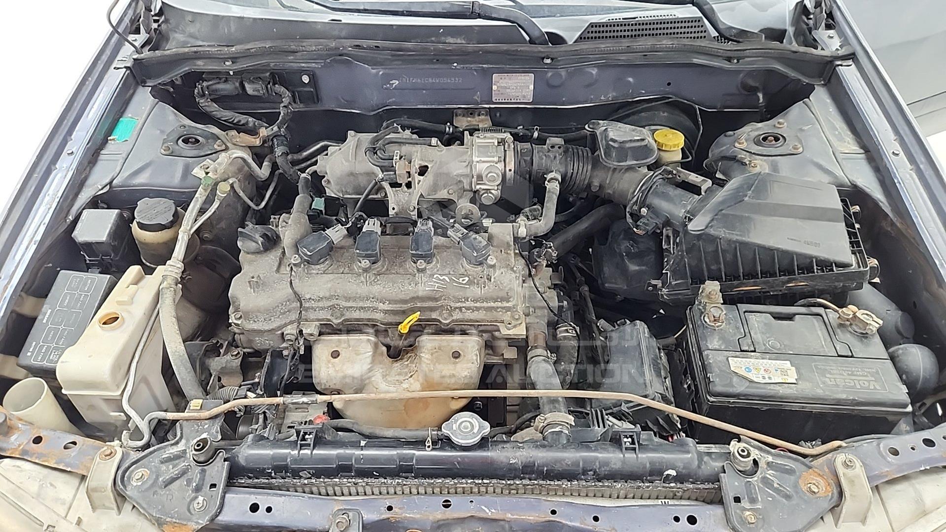 2004 NISSAN SUNNY VIN: JN1FN61C84W054532