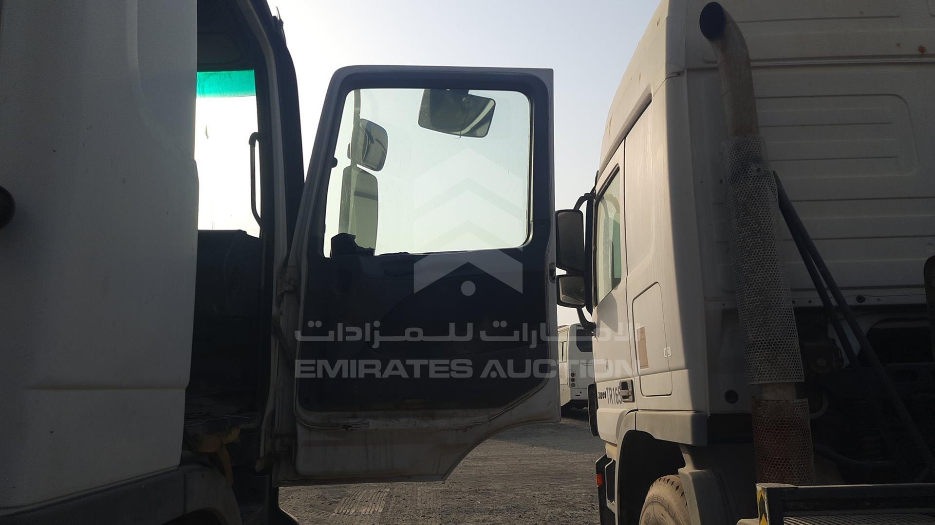 2007 MERCEDES ACTROS VIN: WDAKHCAA57L199763